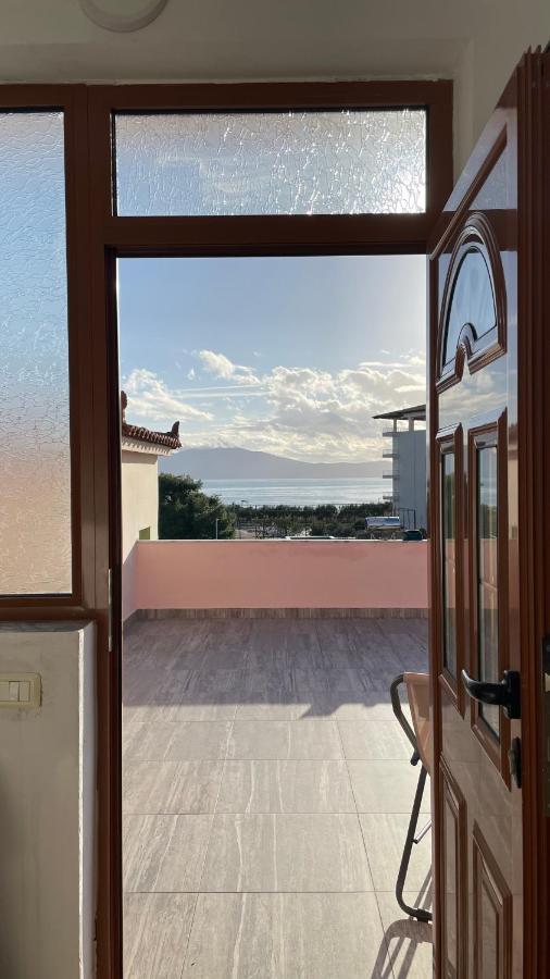 Vila Osmenaj Rent Room Or Apartment Wlora Zewnętrze zdjęcie