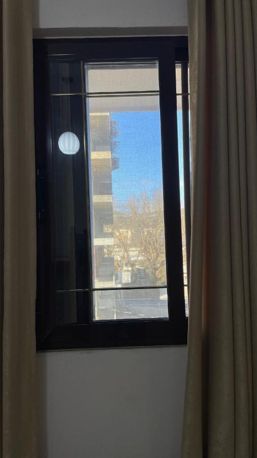 Vila Osmenaj Rent Room Or Apartment Wlora Zewnętrze zdjęcie