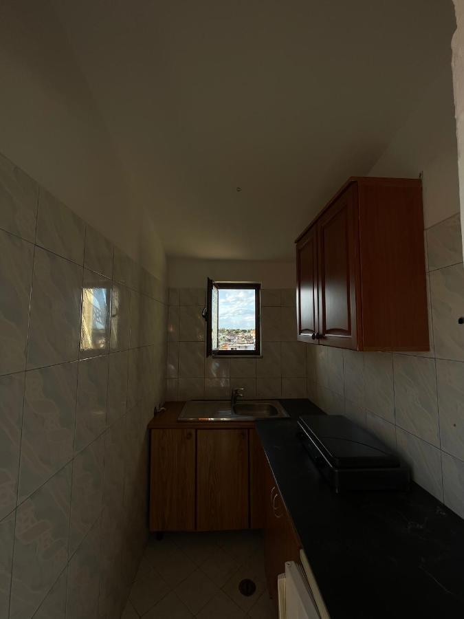Vila Osmenaj Rent Room Or Apartment Wlora Zewnętrze zdjęcie