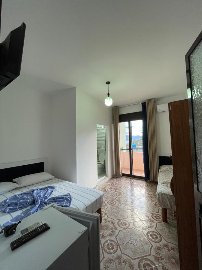 Vila Osmenaj Rent Room Or Apartment Wlora Zewnętrze zdjęcie