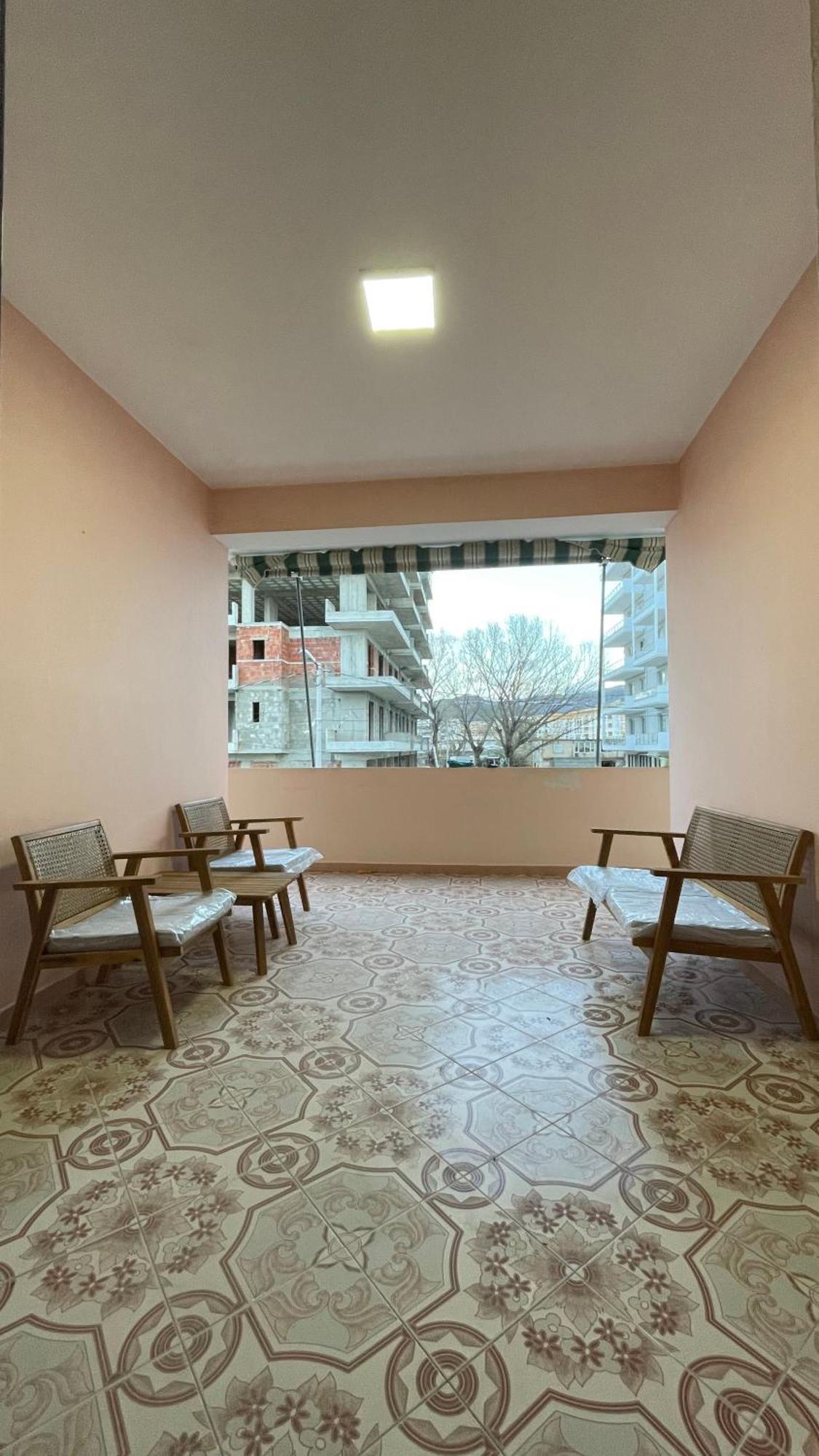 Vila Osmenaj Rent Room Or Apartment Wlora Zewnętrze zdjęcie