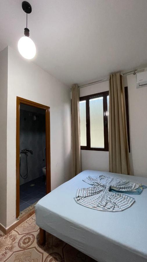 Vila Osmenaj Rent Room Or Apartment Wlora Zewnętrze zdjęcie