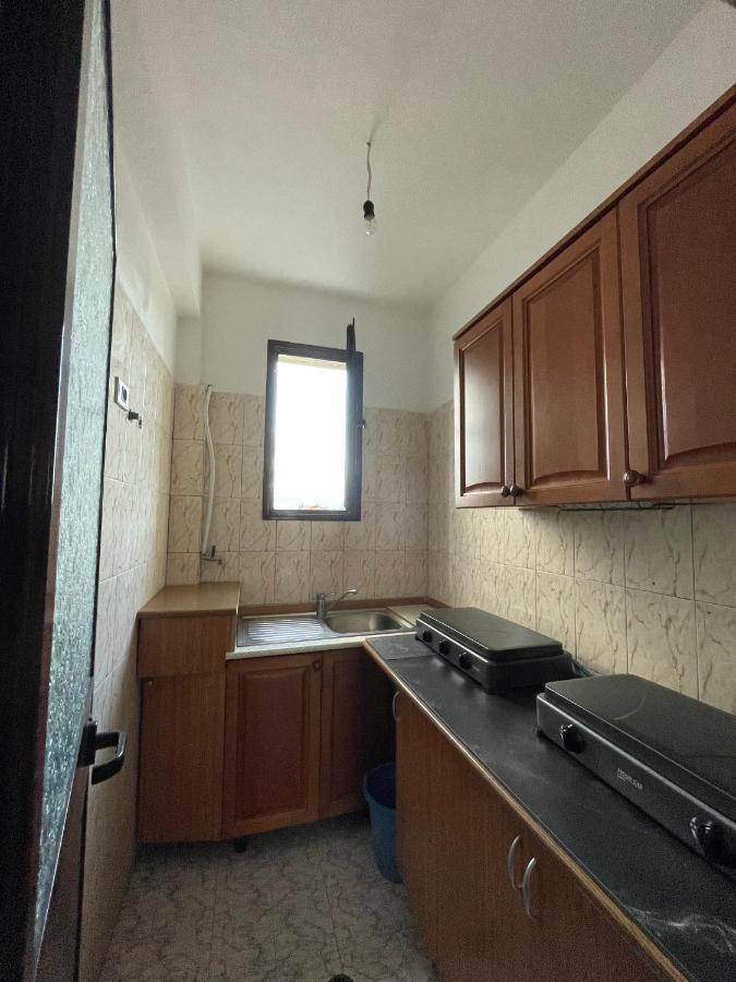 Vila Osmenaj Rent Room Or Apartment Wlora Zewnętrze zdjęcie
